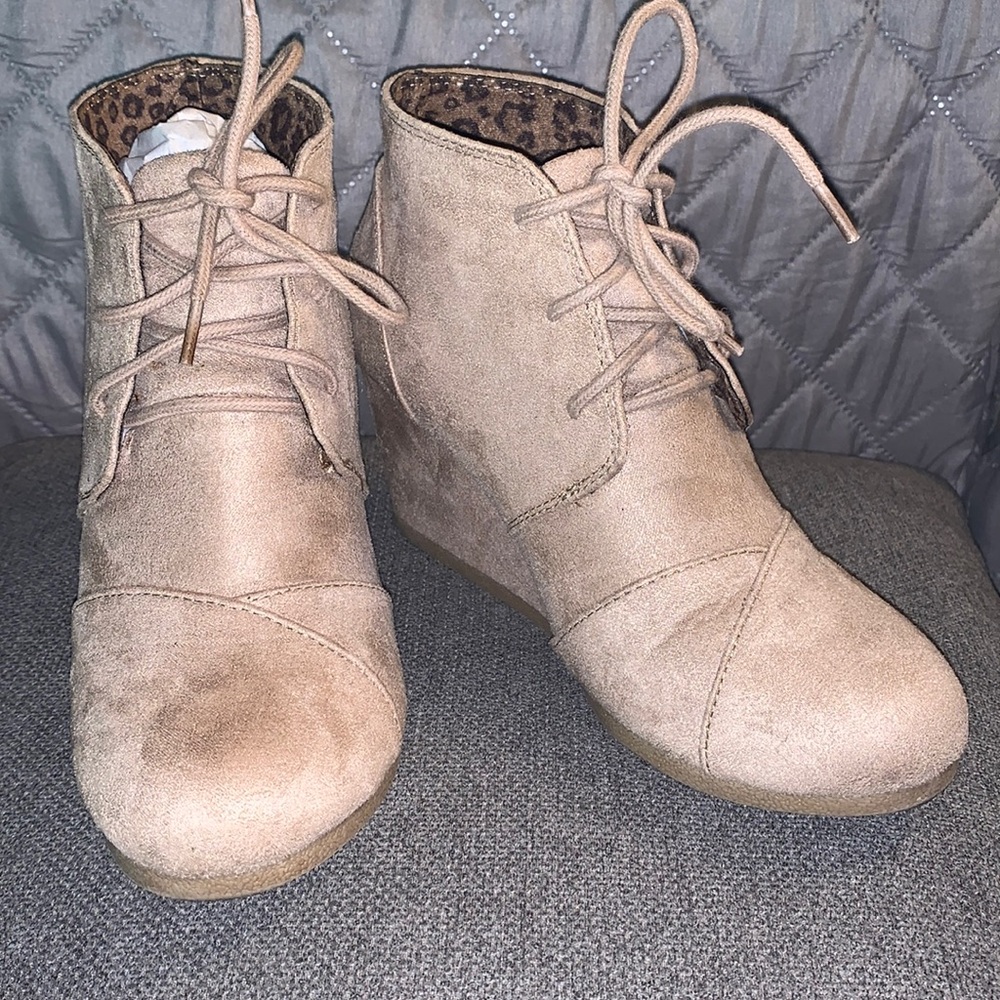 Cute Wedge Booties